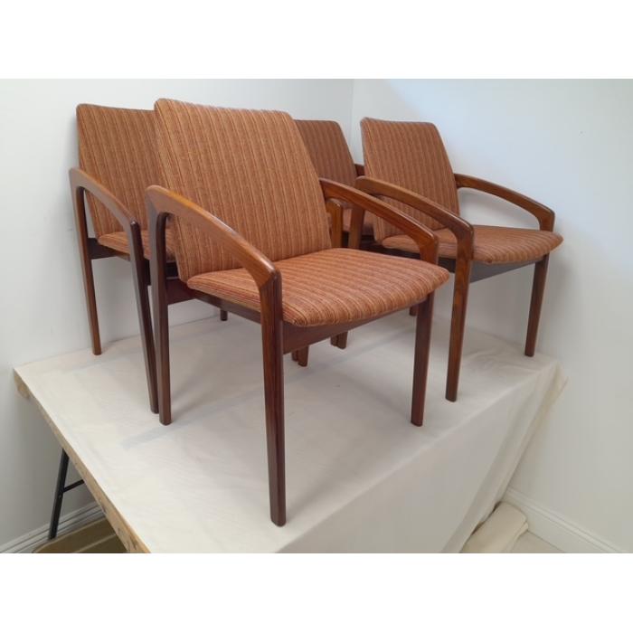 Henning Kjaernulf rosewood chairs 4.jpg_1